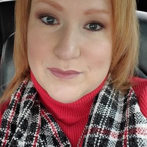 Meet your Posher, Lezlee